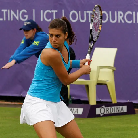 Sorana Cârstea, eliminată şi la dublu la Wimbledon