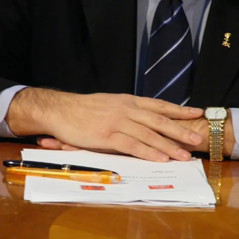 Scandaluri în teritoriu, după ce mai mulţi directori de deconcentrate şi-au recuperat posturile în instanţă