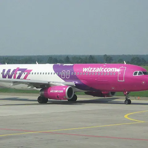 O cursă Wizz Air cu 90 de pasageri a avut întârzieri de circa două ore pe Aeroportul din Băneasa 