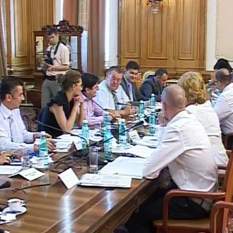 Cezar Preda: PD-L dă dovadă de solidaritate ţigănească în cazul Ridzi