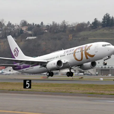 Un Boeing 737 cu 150 de pasageri la bord a aterizat de urgenţă în Rusia