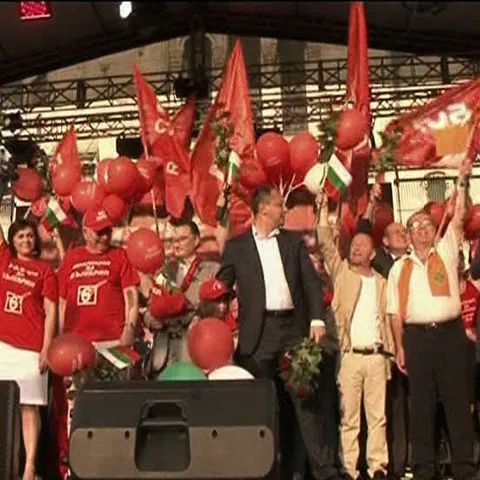 Cota de popularitate a socialiştilor bulgari este în cădere liberă 