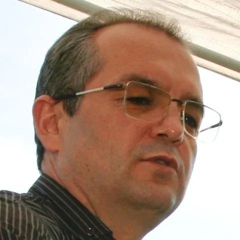 Boc: Executivul intenţionează să ia măsuri ca preţul medicamentelor să se bazeze "pe cele mai mici preţuri din UE"