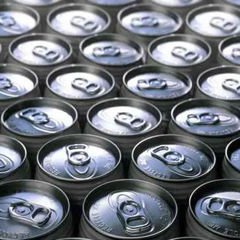 EcoAssist îi invită pe bucureşteni să colecteze selectiv doze din aluminiu