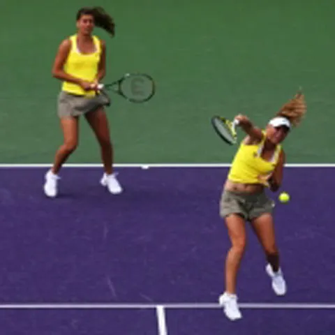 Tenis: Perechea Sorana Cârstea/Caroline Wozniacki s-a calificat în sferturi la Swedish Open