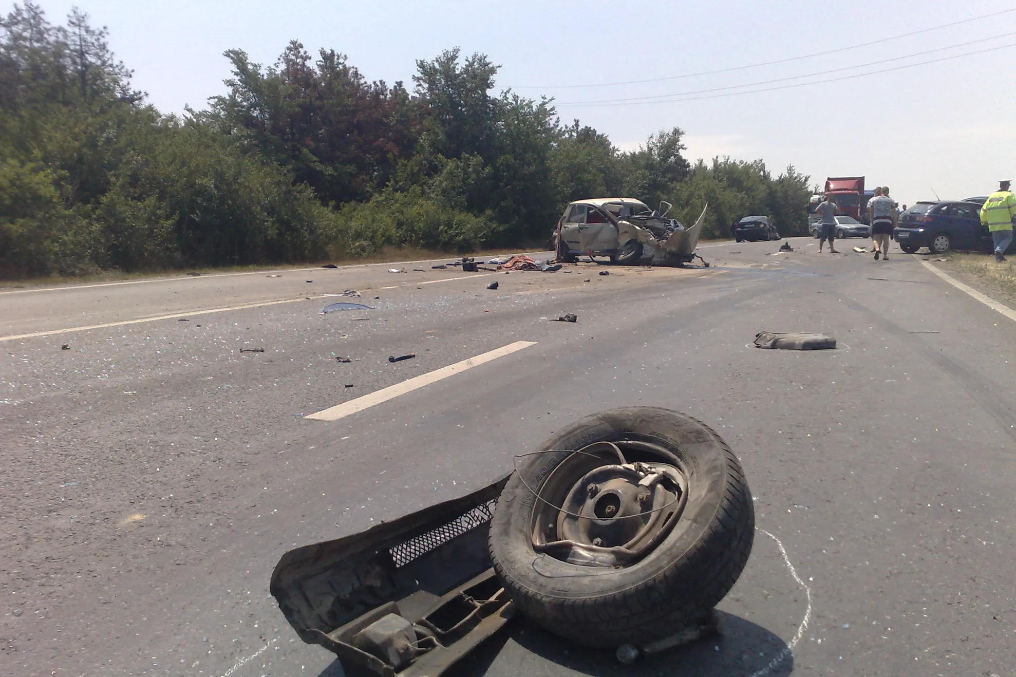 6 maşini implicate într-un accident