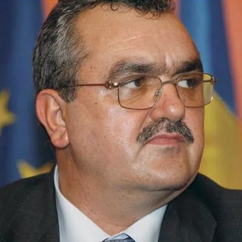 Înalta Curte a respins sesizarea CCR în dosarul lui Miron Mitrea