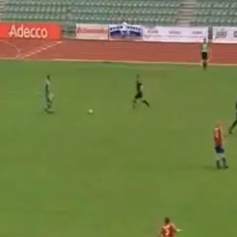 Gol de cascadorii râsului! Vezi aici ce a făcut portarul echipe norvegiene Skeid Oslo