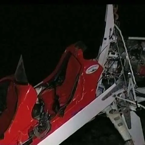 Un avion a fost doborât de buchetul miresei