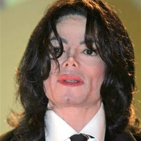 Progrese în ancheta morţii lui Michael Jackson