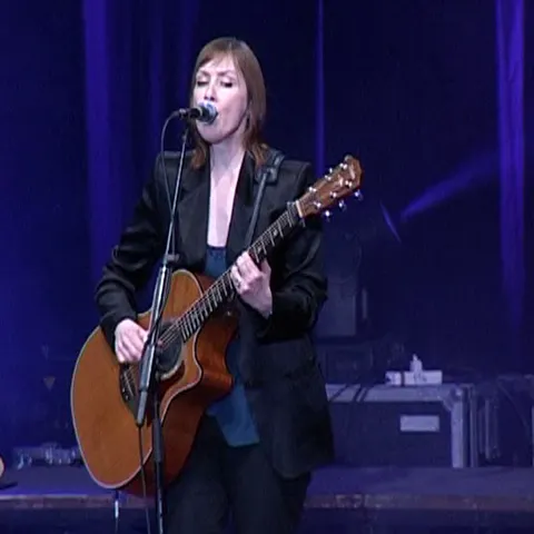 Suzanne Vega a concertat în Bucureşti, la Sala Palatului