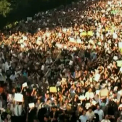 Teheran: Opoziţia anti-Ahmadinejad a reluat protestele de stradă, după rugăciunile de vineri
