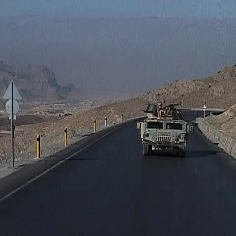O bază militară română din Afganistan a fost atacată: doi militari au fost răniţi