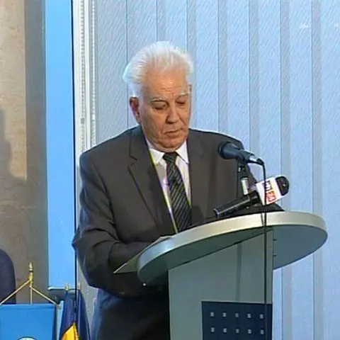 Rectorul Spiru Haret: Diplomele de licenţă eliberate sunt legale, iar specializările sunt acreditate şi autorizate