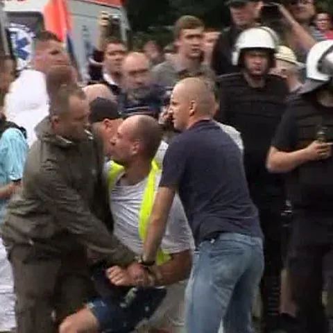 Confruntări violente între poliţie şi comercianţi, în Polonia