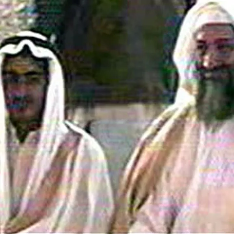 Unul dintre fiii lui Osama bin Laden ar fi fost ucis într-un atac în Pakistan