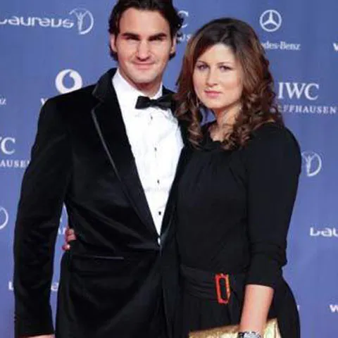 Soţia lui Roger Federer a născut gemene