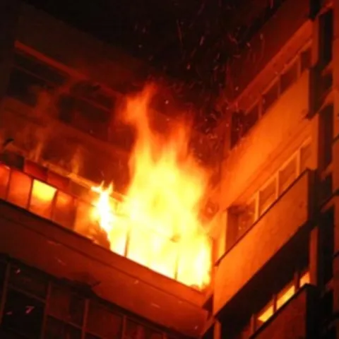 Şase oameni au murit într-un incendiu în Suedia