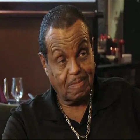 Joe Jackson confirmă că Michael Jackson mai avea un fiu 