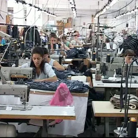Fabrica de confecţii din Târgu Jiu lucrează pentru casa Armani