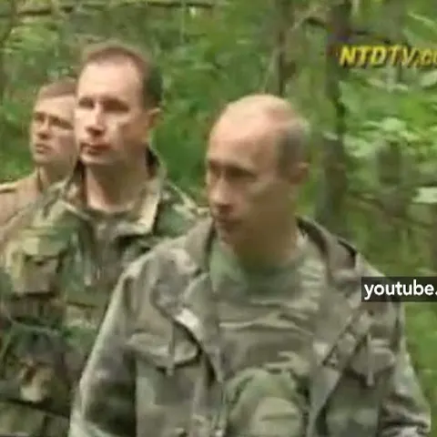 Putin a făcut rafting şi a călărit în Siberia. La bustul gol! VEZI VIDEO