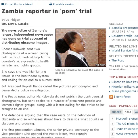 O ziaristă din Zambia, arestată pentru fotografii nepublicate 