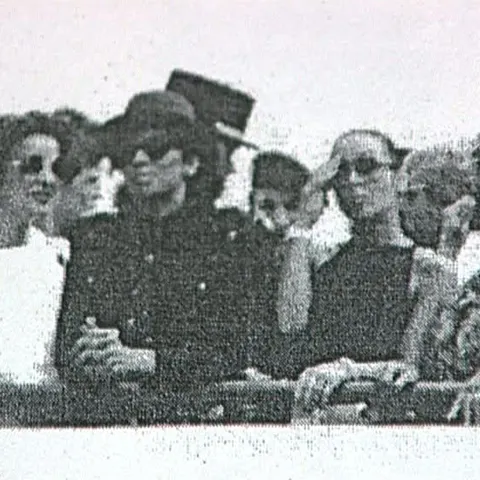 O dublură a regelui pop a vizitat în 1988 Zidul Berlinului 