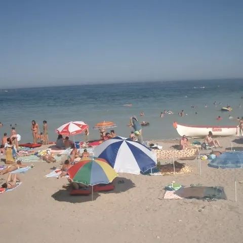 Specialiştii REALITATEA.NET: Dermatologul Sebastian Pop te sfătuieşte cum să previi cancerul de piele