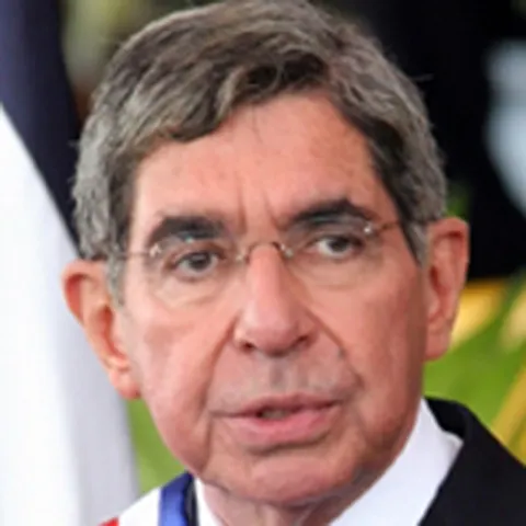 Preşedintele din Costa Rica este infectat cu virusul AH1N1