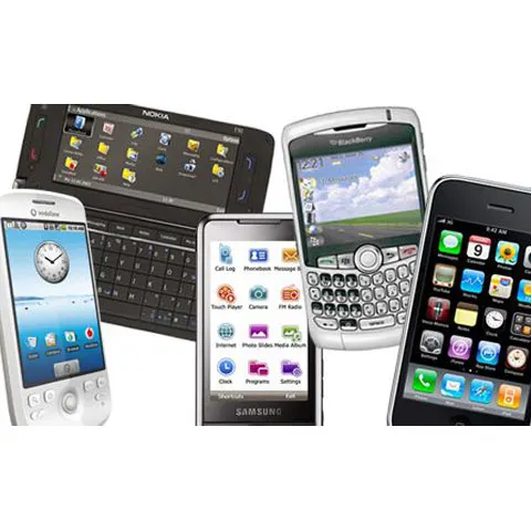 iPhone şi BlackBerry au scos Nokia din buzunarele managerilor