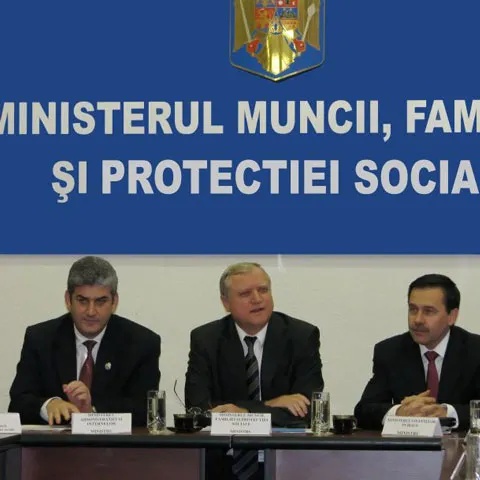 Salariile în plată mai mari decât cele rezultate din grila de salarizare unitară vor fi îngheţate