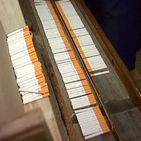Industria tutunului şi serviciile medicale fac profit pe timp de criză