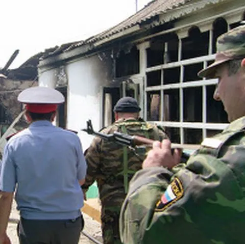 Patru atentate sinucigaşe au fost comise vineri în Groznîi