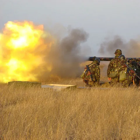 România nu mai are bani pentru pregătirea soldaţilor trimişi în Afganistan