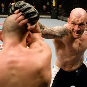 VIDEO / Cel mai rapid knock-out din istoria MMA