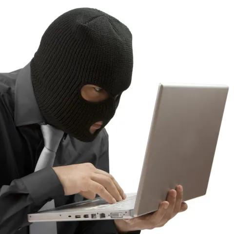 Reţelele de criminalitate informatică din Europa de Est au început să atace micile companii din SUA