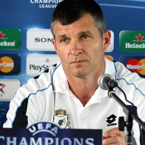 Sabău: "Mergem la Stuttgart cu dorinţa de a ne califica!"