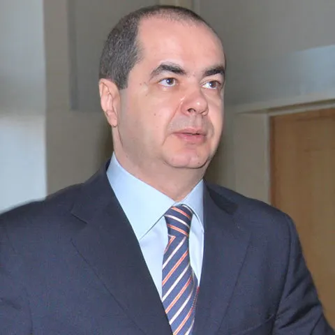 Stănişoară îi răspunde lui Antonescu şi spune că MApN nu e implicat în contractul cu explozibili