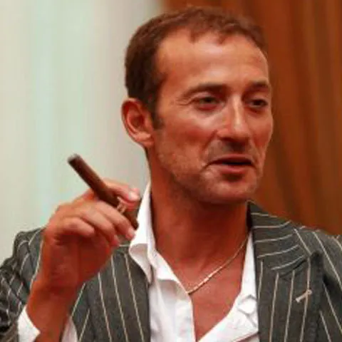 Radu Mazăre, anchetat de ANI şi DNA în acelaşi dosar