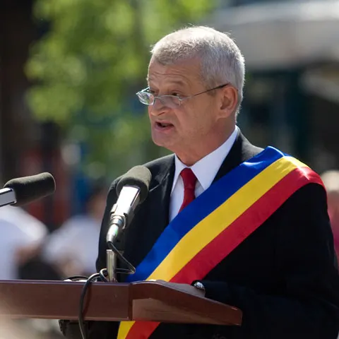 Oprescu vrea management după modelul francez în spitalele din Capitală