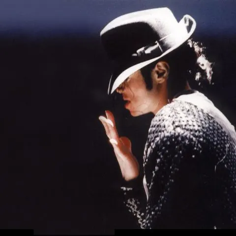 Documentarul "Michael Jackson THIS IS IT" va rula în România din 28 octombrie