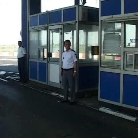 Traficul în vama Nădlac a crescut de şase ori faţă de o perioadă normală