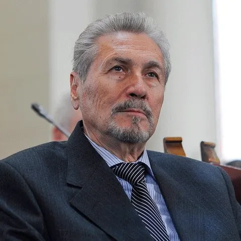 Emil Constantinescu a cerut mobilizare împotriva lui Traian Băsescu