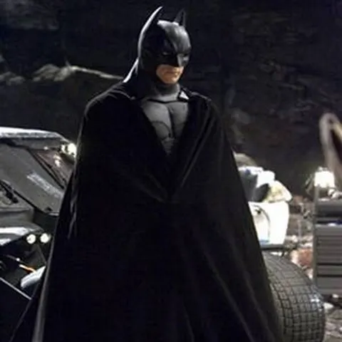 Batman îi devansează pe Spiderman şi Superman, devenind cel mai mare supererou al tuturor timpurilor