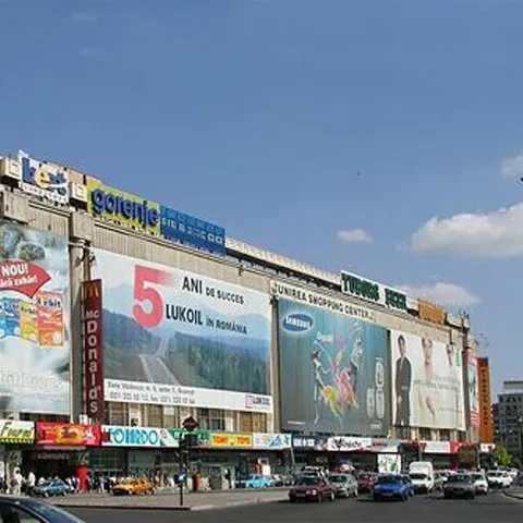 O femeie a fost înjunghiată într-un magazin din centrul Capitalei 