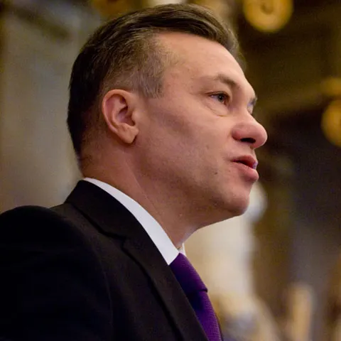 Diaconescu le-a spus parlamentarilor olandezi că României nu îi place cuvântul \"sancţiune\"