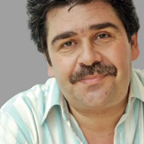 Radu Paraschivescu: Romkistan