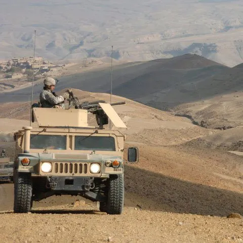 Doi militari români au fost răniţi în Afganistan