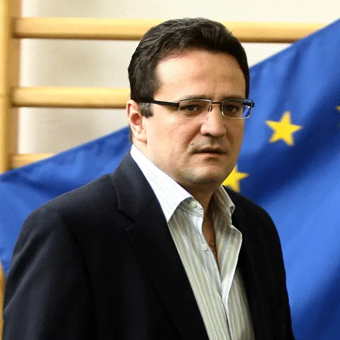 George Maior (SRI): Nu există niciun fel de legătură între transportul de muniţie şi aspecte legate de terorism