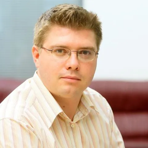 Vlad Macovei: "Nu-mi place Băsescu" sau "Băsescu e traficant"?